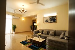 Skydeck Apartment |4BHK Near Taj by Homeyhuts