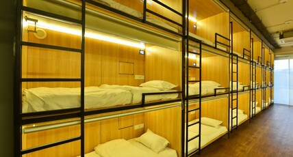 Snooze House | Luxury Pods & Wi-Fi Room Type - Snooze Luxury Pods - Lower Pod
