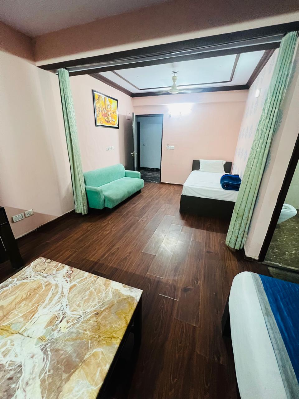 Hotel Laxmi Villa Palace-Near Jaipur Railway Station - Tap to explore photos