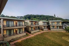 Advait Resort | Premium Rooms with Balcony