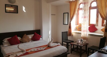 Hotel Yellow Stone Room Type - Super Deluxe Room