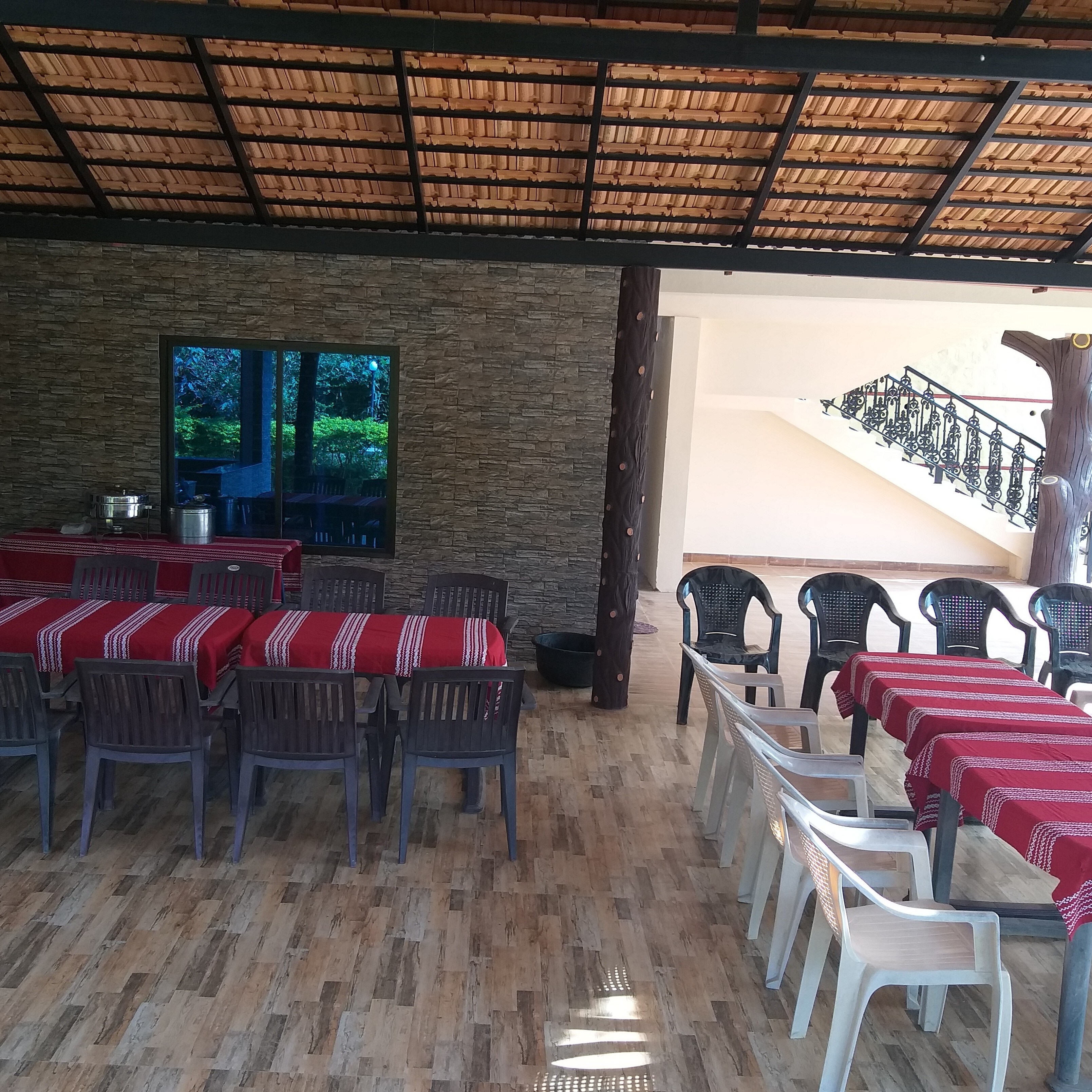 Ahan Group Homestay | Rooms & Caretaker - Tap to explore photos