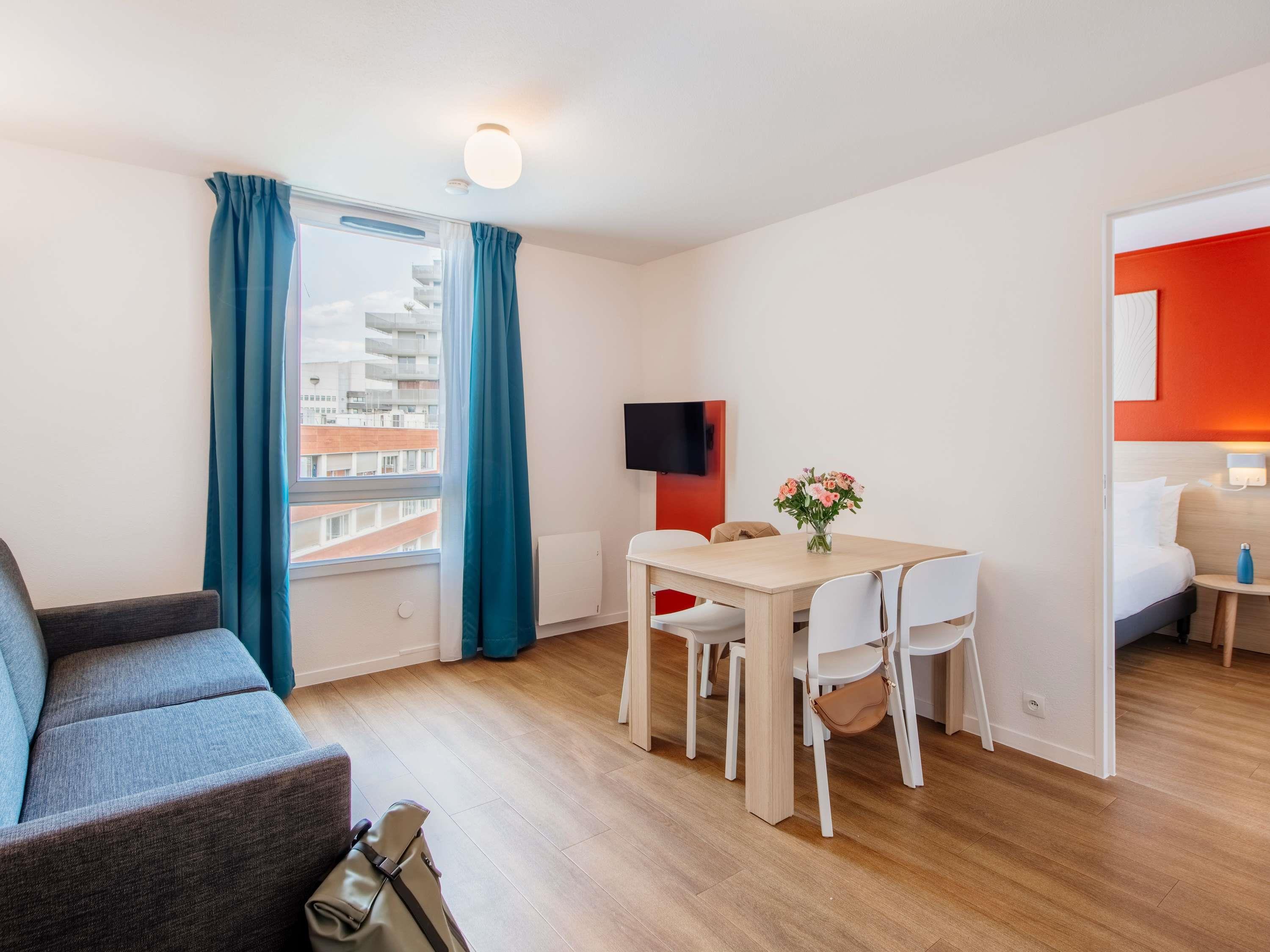 Aparthotel Adagio Access Paris Saint-Denis Pleyel - Tap to explore photos