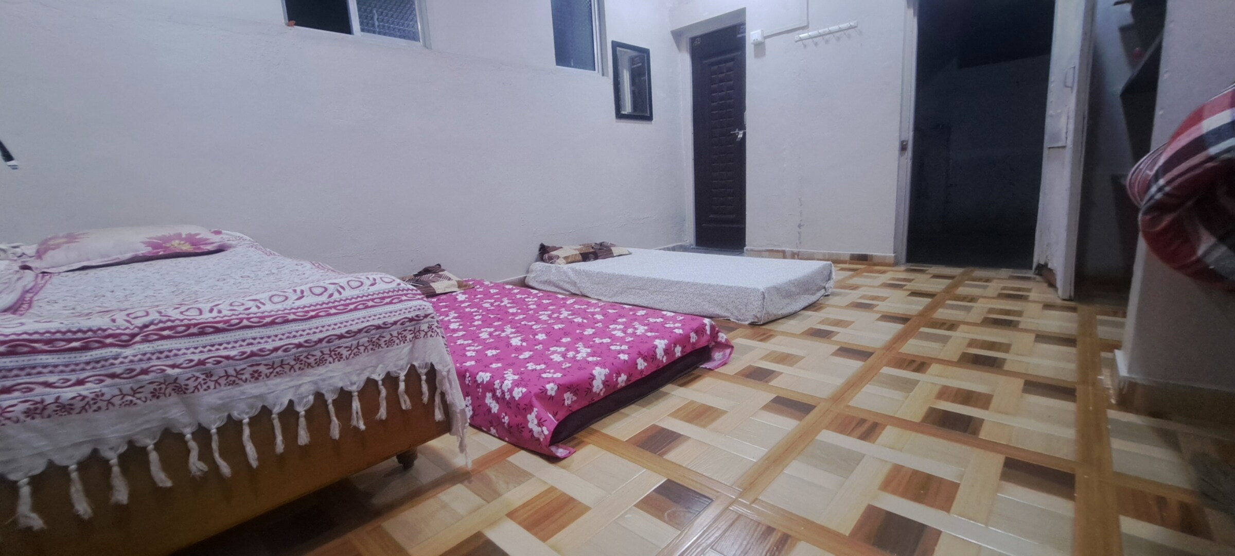 Sadhguru Home stay Akkalkot - Tap to explore photos