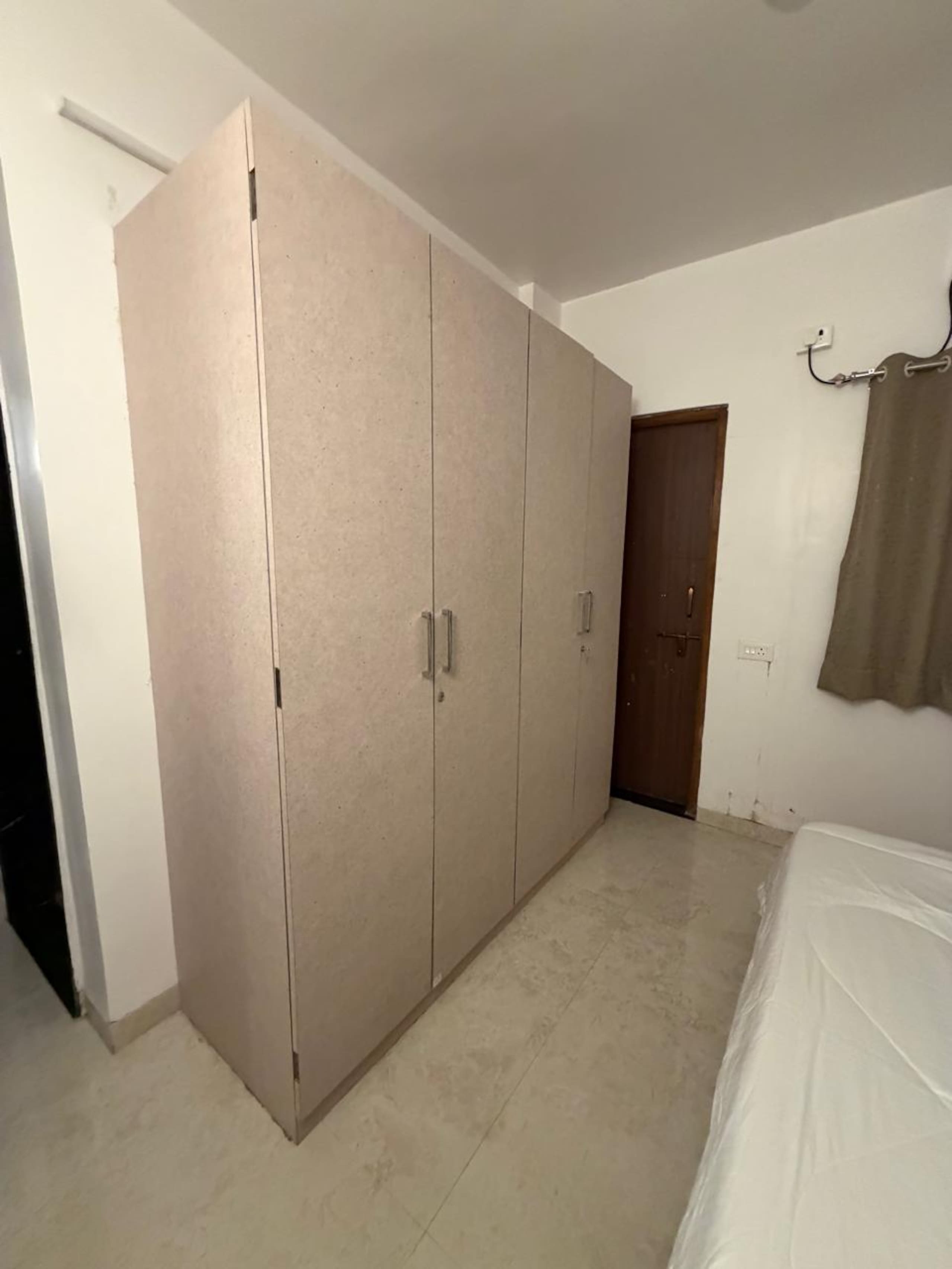 401 Aesthetic Home Stylish 1BHK Viman Nagar - Tap to explore photos