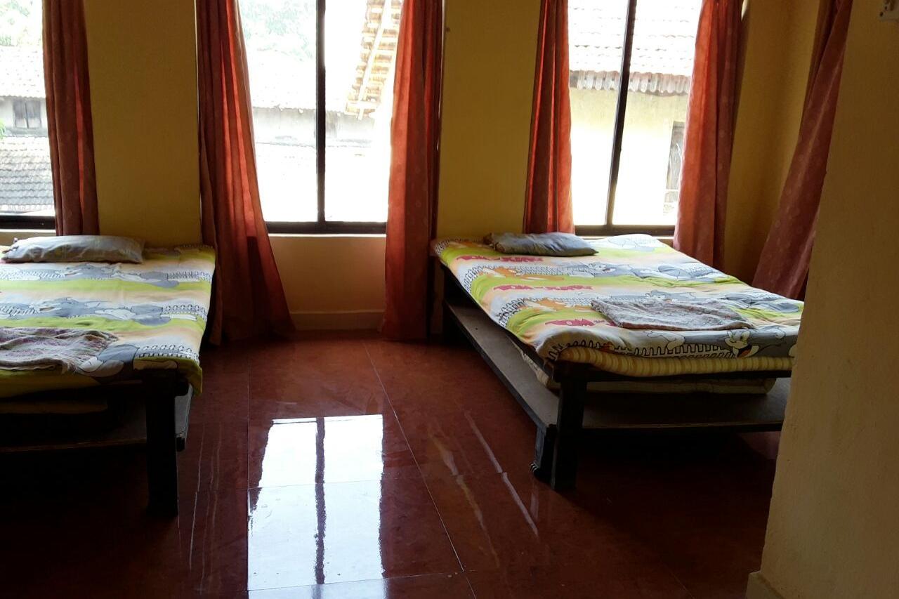 Maooli Guest House - Tap to explore photos