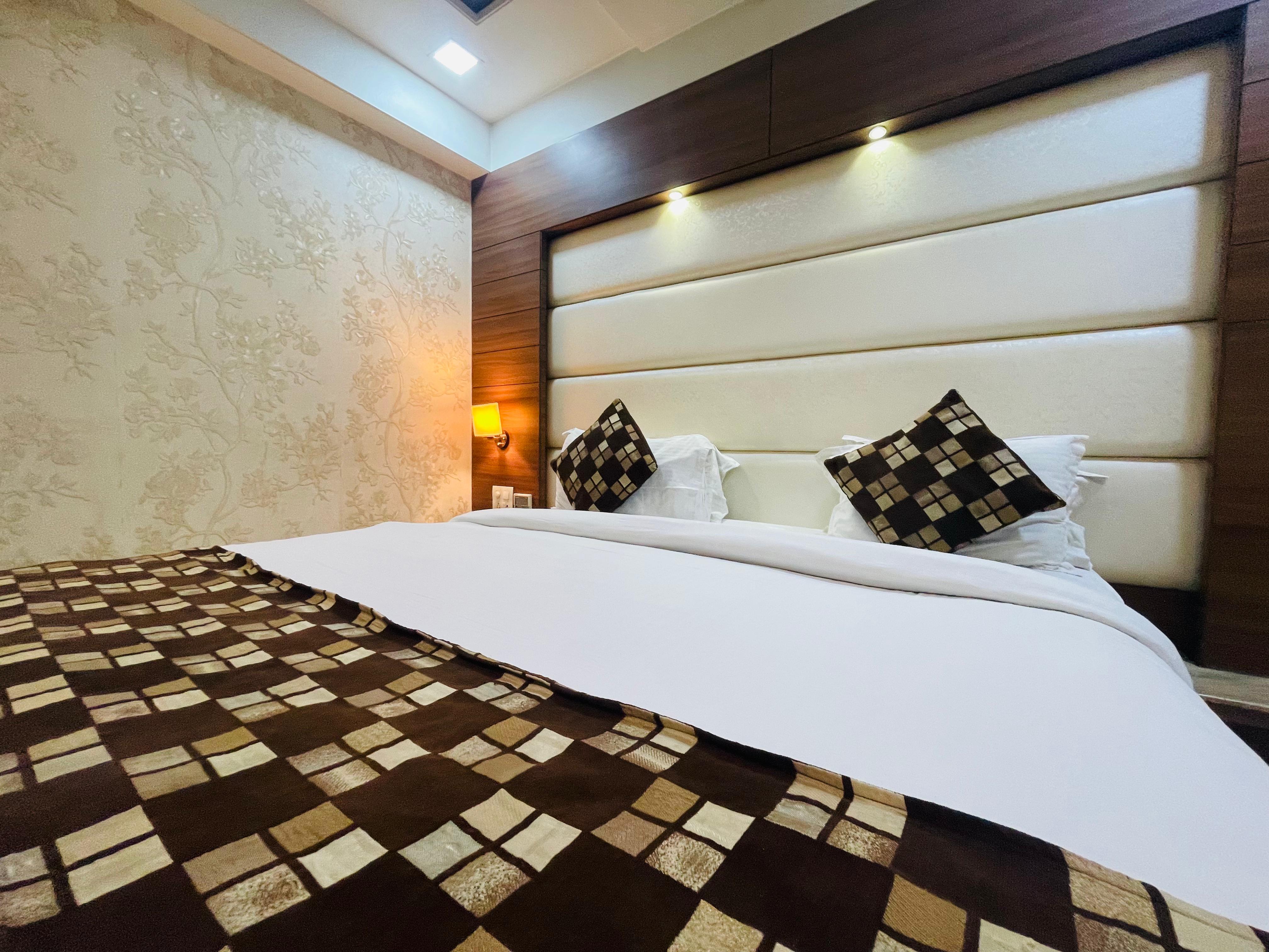 KC Inn - Tap to explore photos