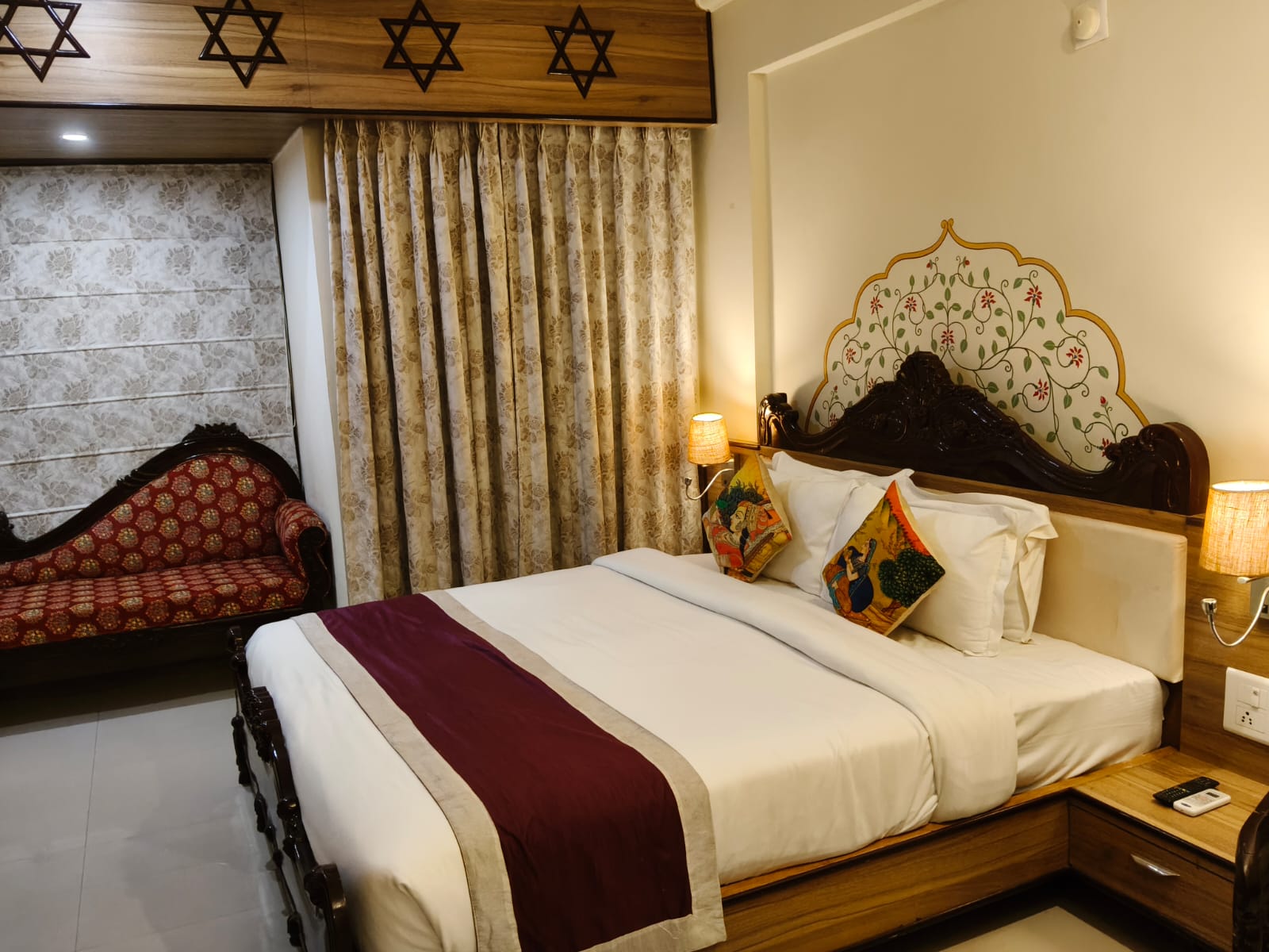 Padmini Bagh Resort - Tap to explore photos