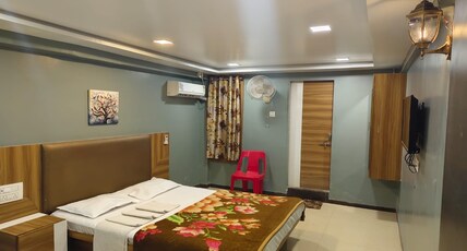 Saiprasad Lodge Room Type - Deluxe AC Room