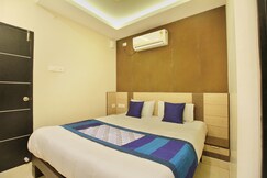 Hotel O Sathyaa Grand Inn
