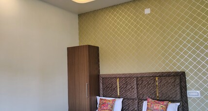 HOTEL TARACHAND & BANQUET HALL Room Type - Basic Room