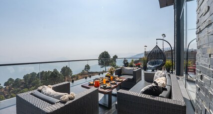SaffronStays Mountains & Martini Room Type - SaffronStays Mountains & Martini