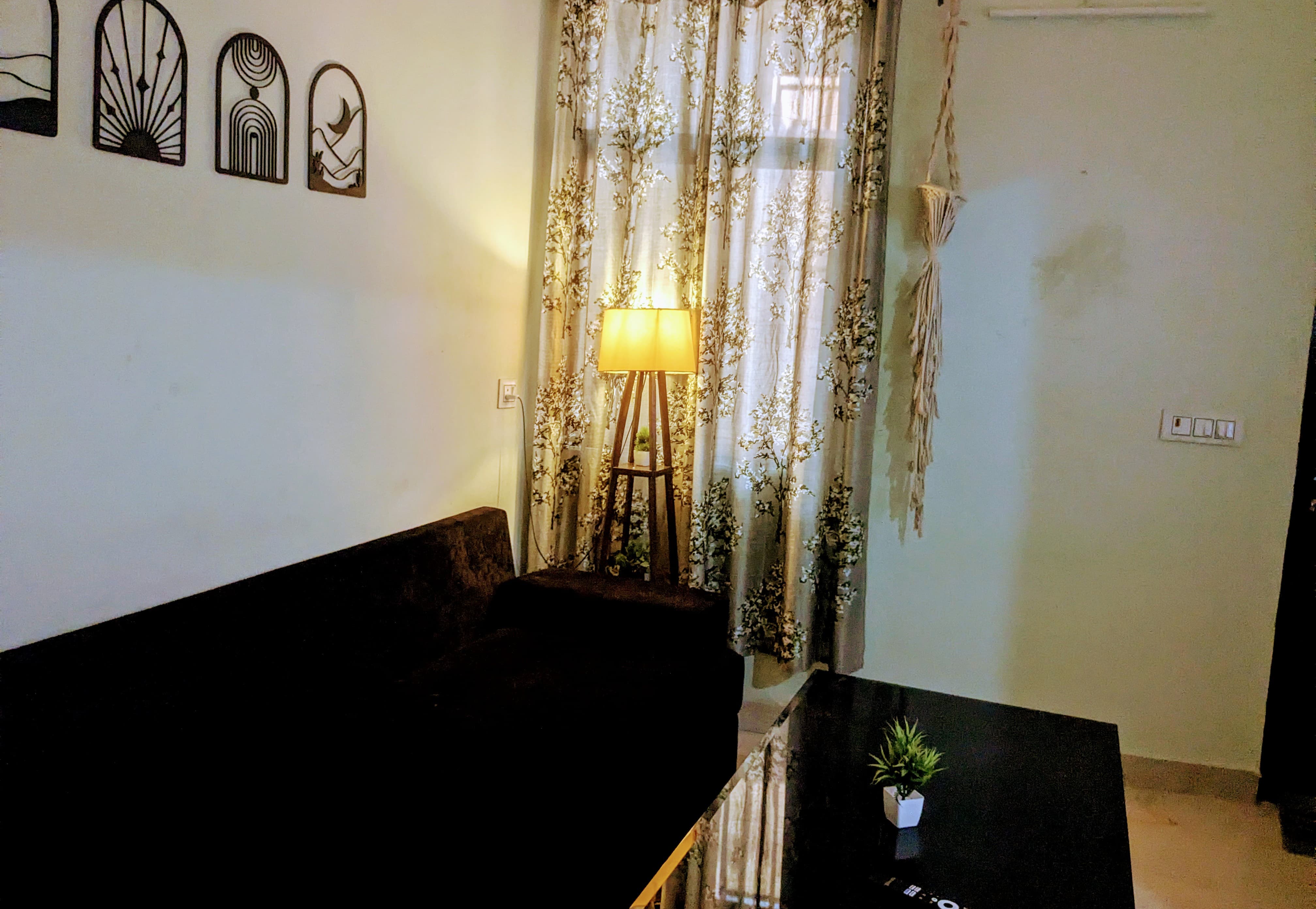 Olive Green 2BHK Dwarka - Tap to explore photos