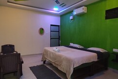 Parn Agro Tourism Center Resort