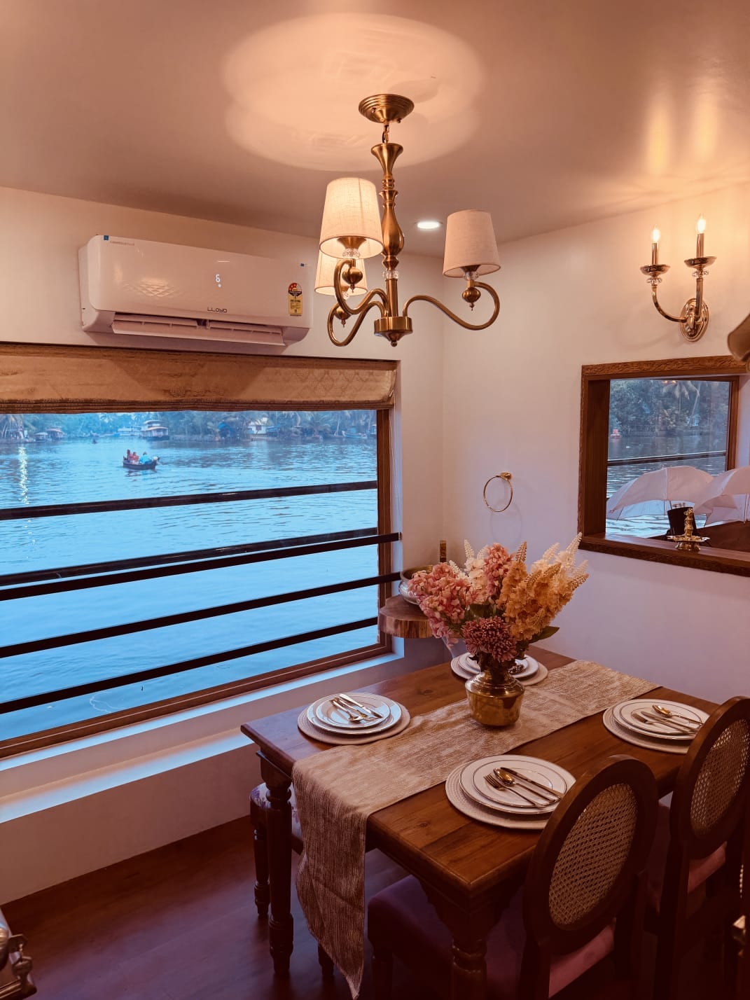 Venice Houseboats Alleppey - Tap to explore photos