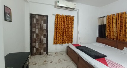 Dream Residency Room Type - Deluxe Room - AC