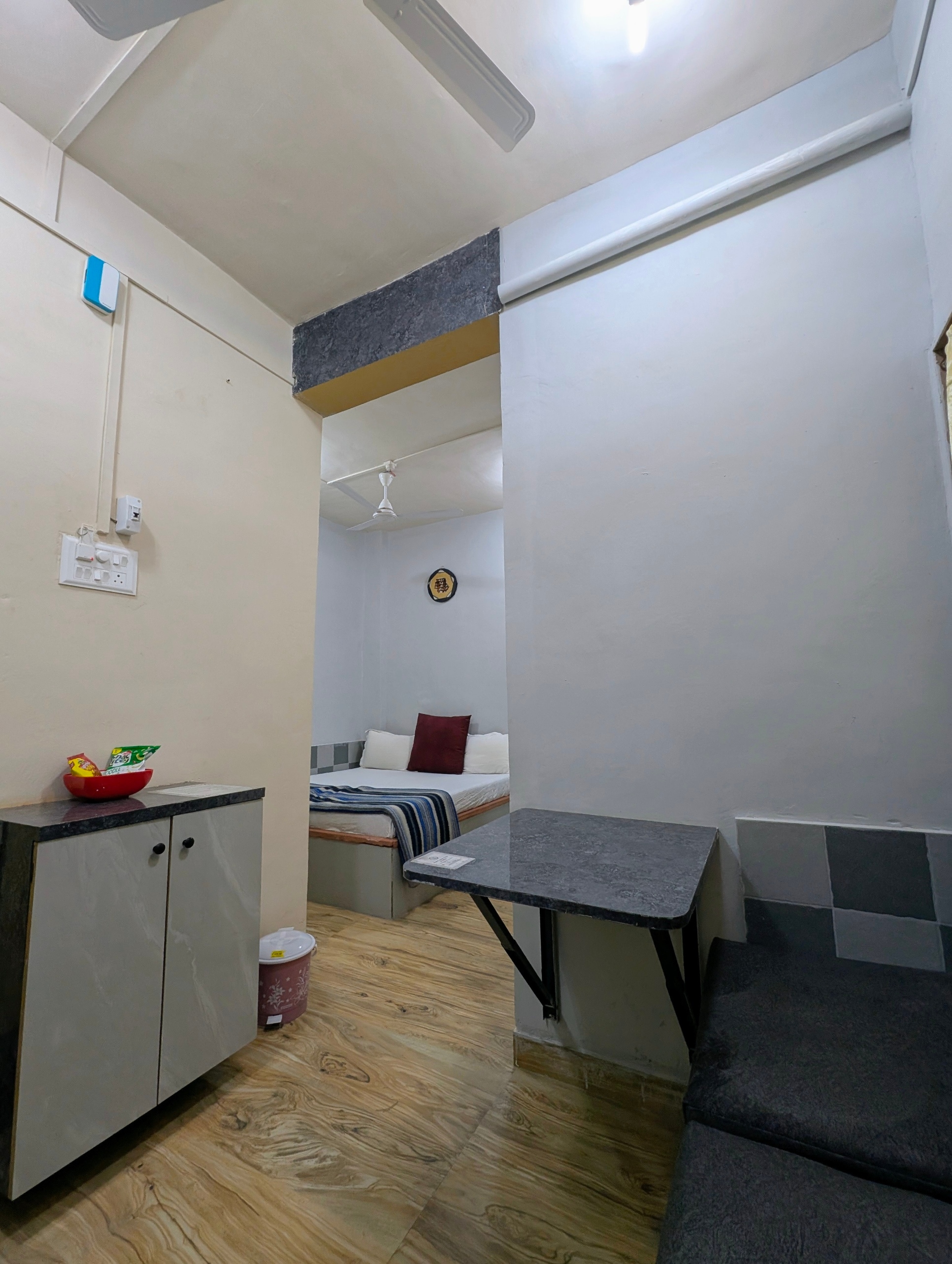 Club Shandilya Studios - Tap to explore photos