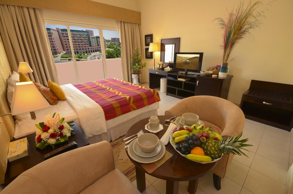 Parkside Suites Discovery Gardens - Tap to explore photos