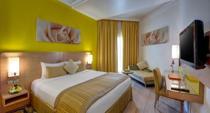 Al Khoory Executive Hotel Room Type - Deluxe Room