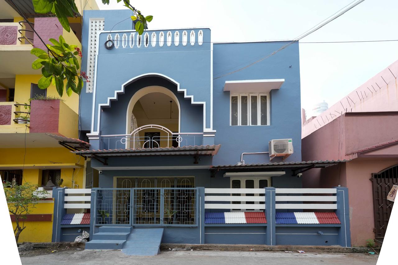 Ashu Homestays - Tap to explore photos