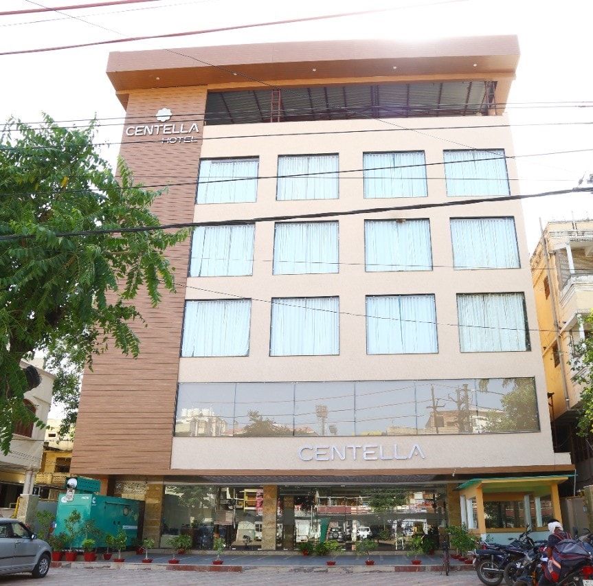 HOTEL CENTELLA - 250m from Railway Station - Tap to explore photos