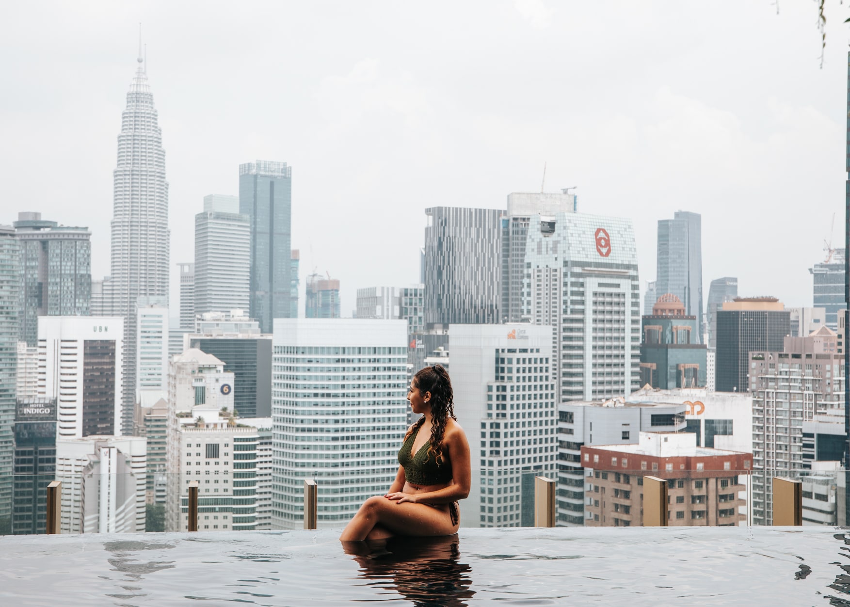 Ceylonz Suites KLCC By Ango - Tap to explore photos