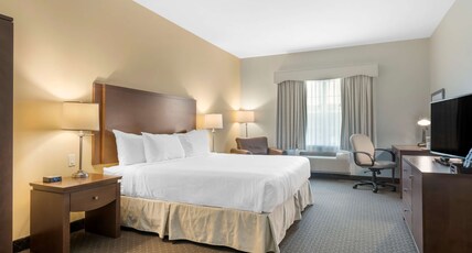 Best Western Plus Liverpool Hotel & Conference Centre Room Type - 1 King Bed, Non-Smoking, Flat Screen Television, High Speed Internet Access, Refrigerator, Full Brea Best Western Plus Liverpool Hotel & Conference Centre Room Type - 1 King Bed, Non-Smoking, Flat Screen Television, High Speed Internet Access, Refrigerator, Full Brea