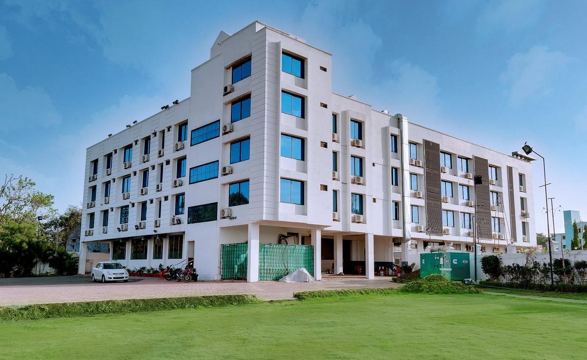 Hotel Balaji Central - Tap to explore photos