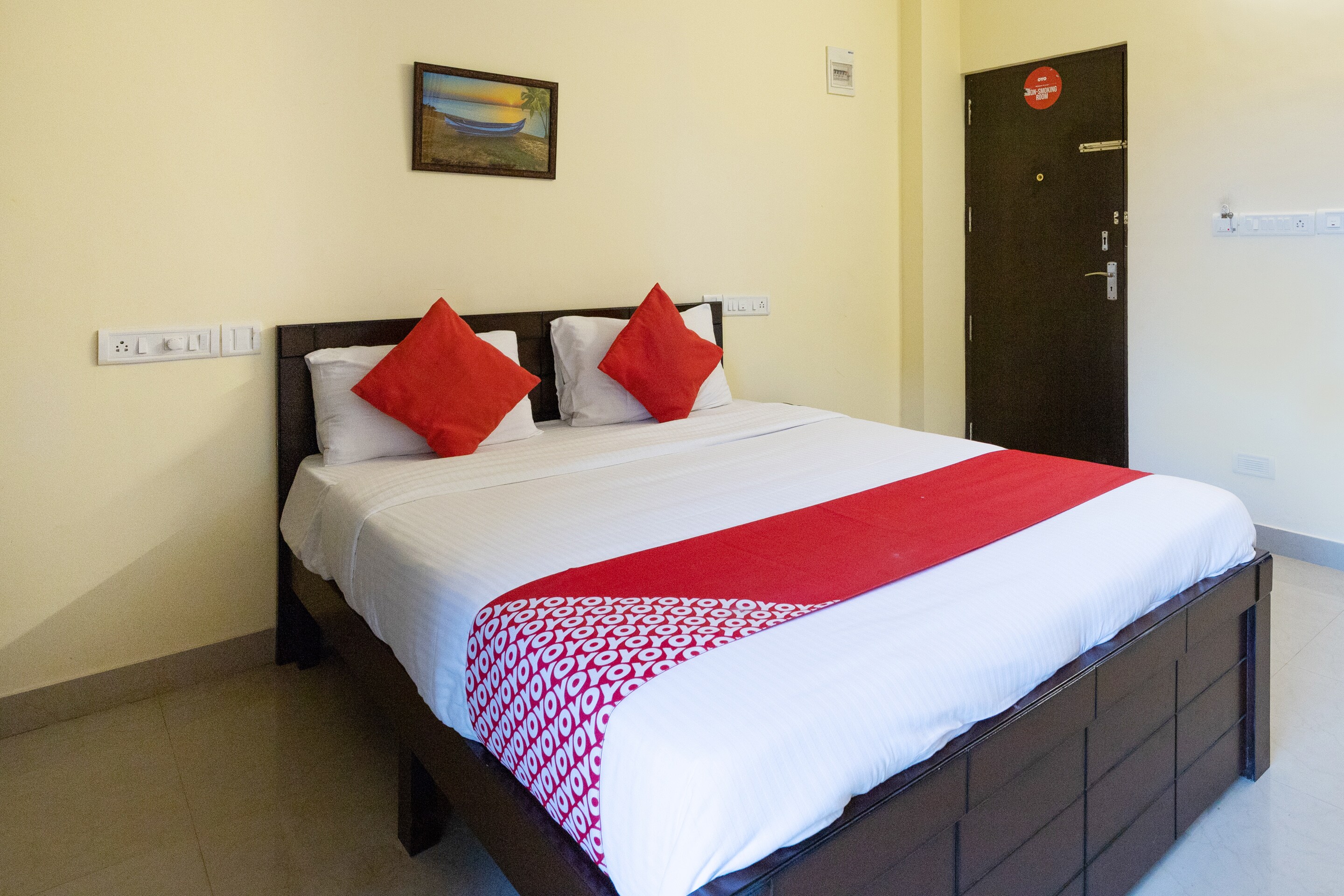 Hotel O Kanakashree Inn - Tap to explore photos