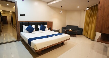 Hotel Pune Gate Narhe, Pune Room Type - Suite Room With Bathtub
