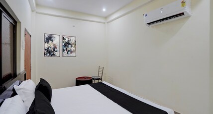 Spot on Highway Guest House Room Type - Classic