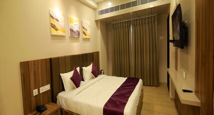 Sri Mamatha Inn Room Type - Deluxe Room