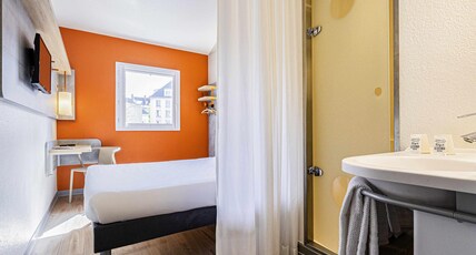 ibis budget Paris Porte d'Italie West Room Type - Double Room with a large bed for 2 people