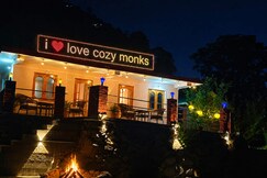 The Cozy Monks Riverside -Tirthan Valley