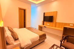 Aaravya Hotels & Banquets