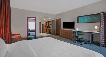 Home2 Suites by Hilton Columbus, IN Room Type - 1KG ACC TUB STUDIO NS