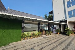 Rudraksh Riverside (a unit of Hari Om Catering Service)