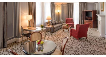 DoubleTree by Hilton Hotel Cape Town - Upper Eastside Room Type - PRESIDENTIAL SUITE DoubleTree by Hilton Hotel Cape Town - Upper Eastside Room Type - PRESIDENTIAL SUITE