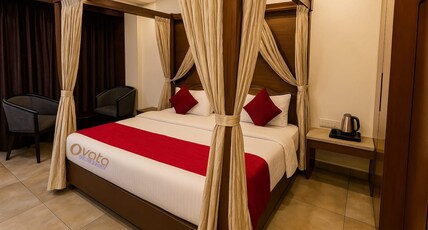 Hotel Himshri Mall Road by Ovata, Mussoorie Room Type - Luxury Honeymoon Suite
