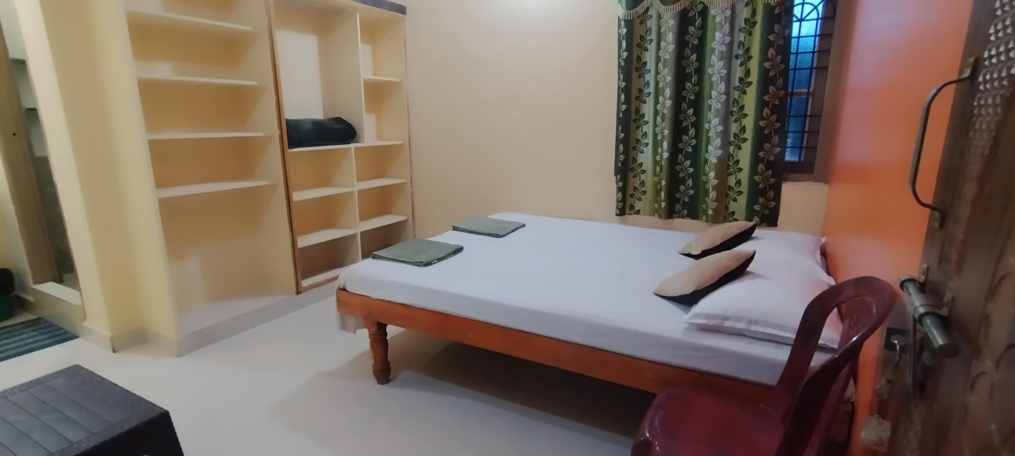 Namitha Guest House - Tap to explore photos