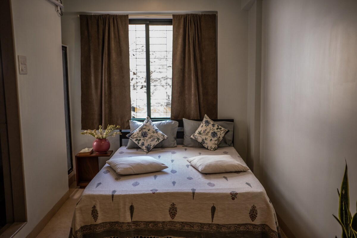 Serene stay in Chuim near Carter Road - Tap to explore photos