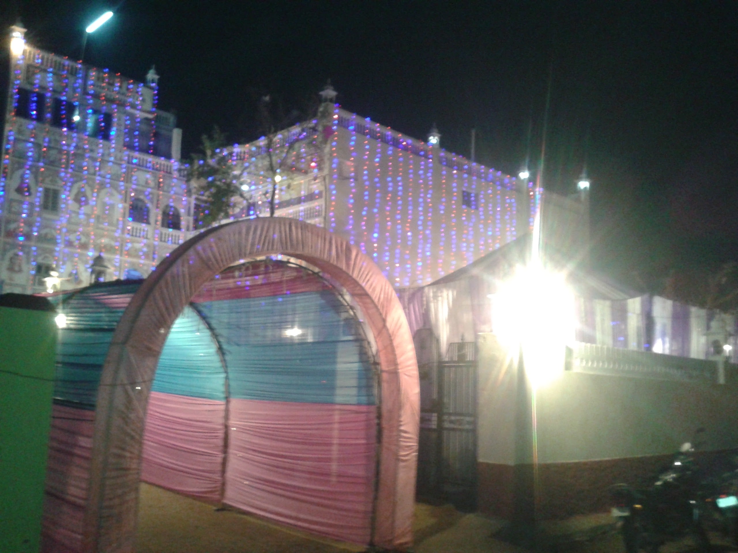 Hotel Shekhawati - Tap to explore photos