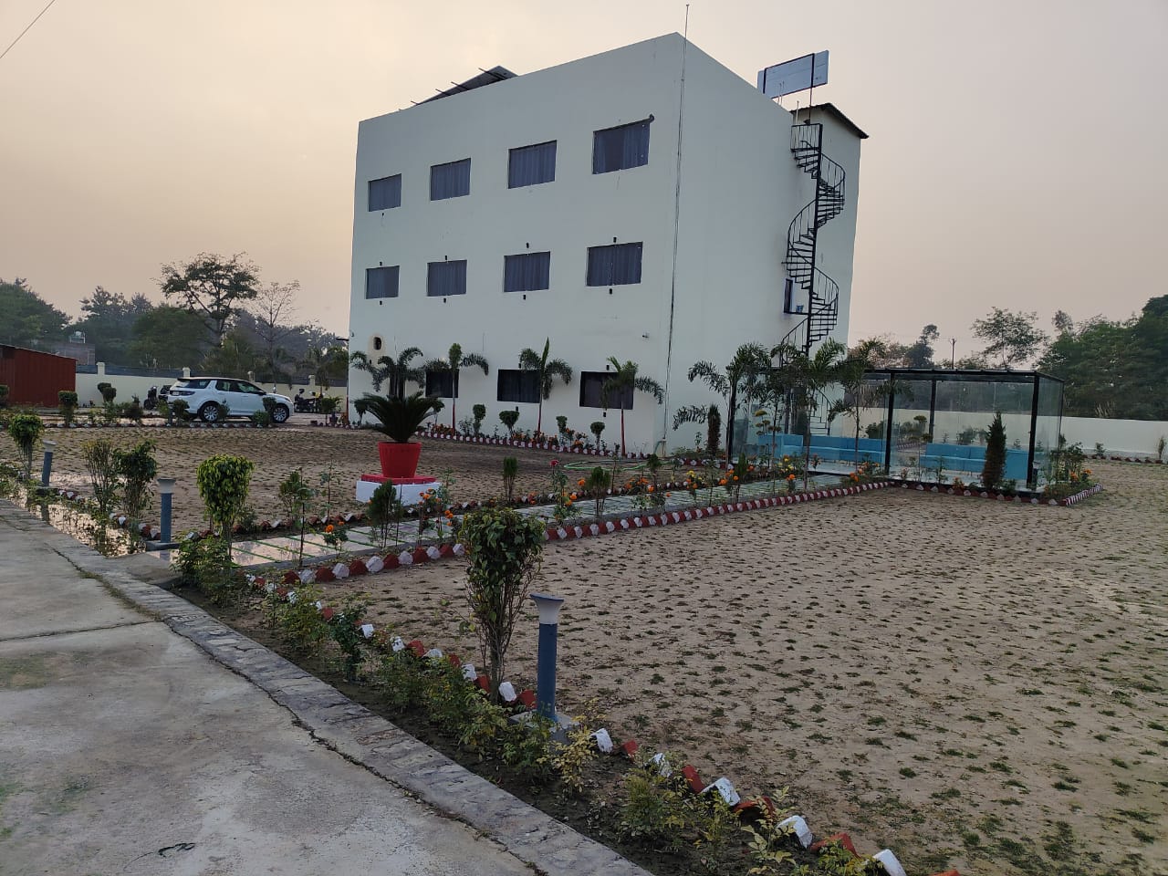 Hotel Velvet Sky & Resort (M/S Pawan Kumar Singh) - Tap to explore photos