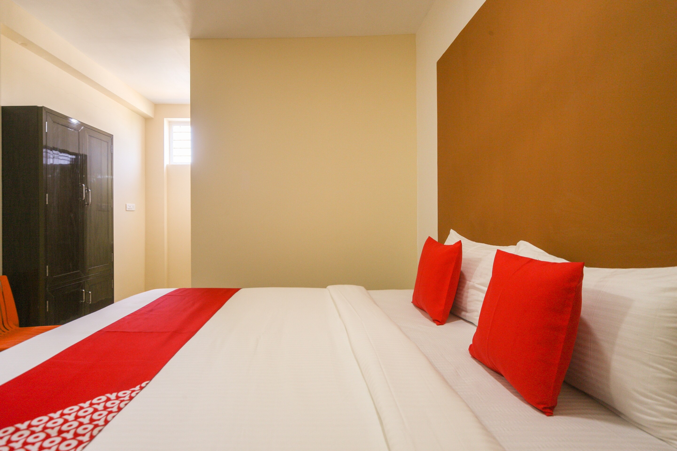 Hotel O Vivdhara - Tap to explore photos