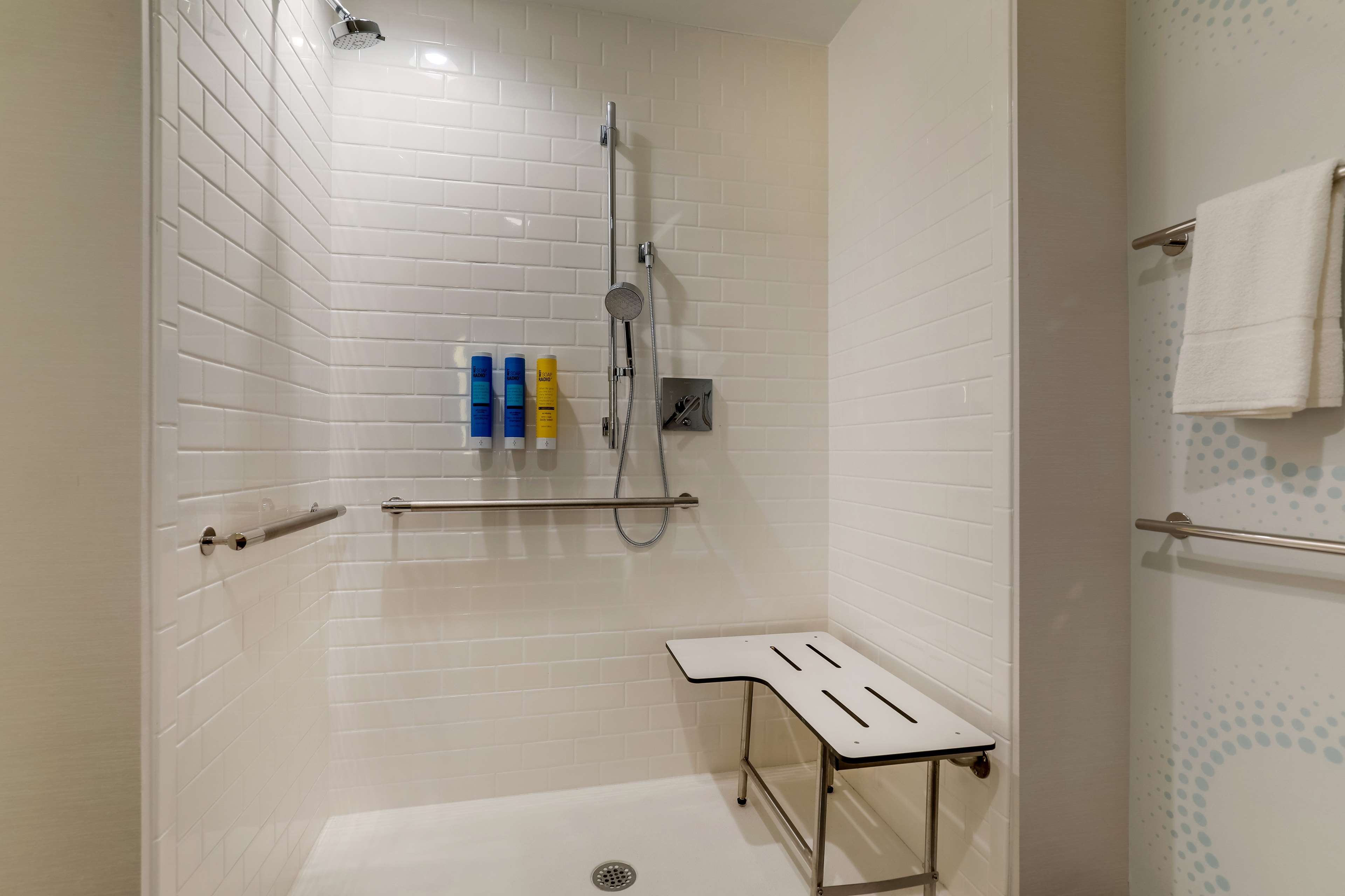 Tru by Hilton Leland Wilmington - Tap to explore photos