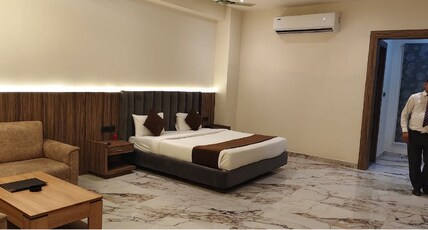 Hotel Golden Fortune Room Type - Premium Room (Grand Fortune)