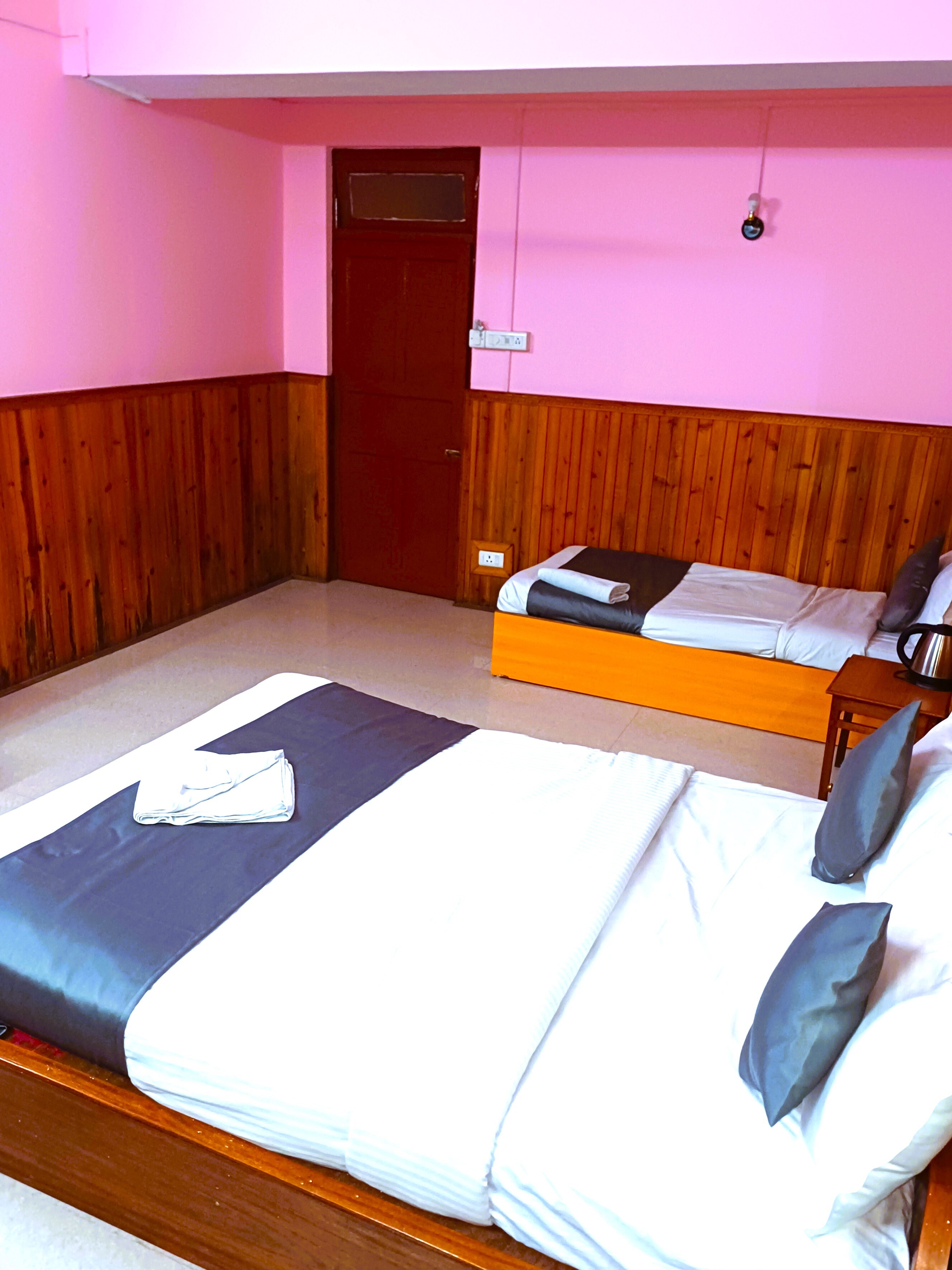 Hotel Sagorika (WI-FI Complimentary) - Tap to explore photos