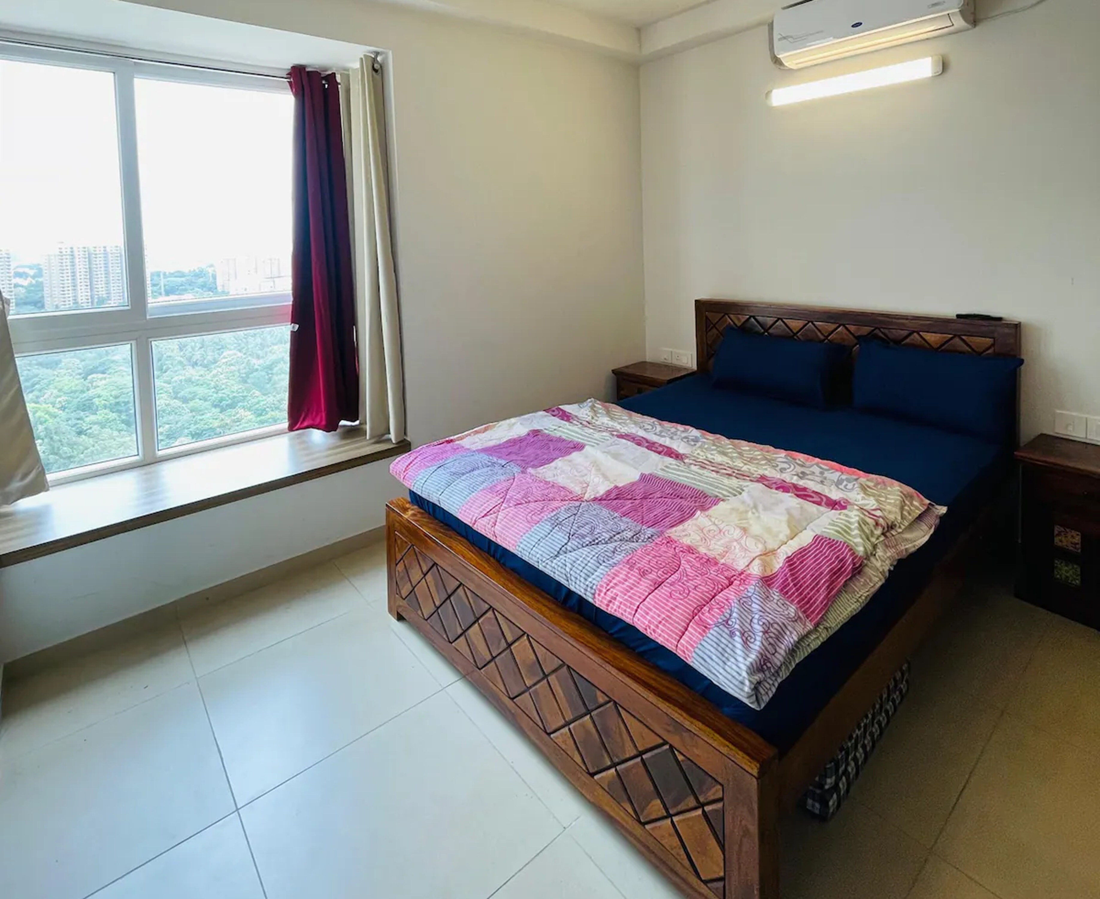 Spacious Retreat in Bhartiya City - Tap to explore photos