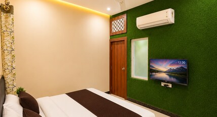 Hotel The Galaxy Room Type - Deluxe Double Room A.C.
