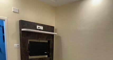 Kings Residency Room Type - Deluxe AC Room